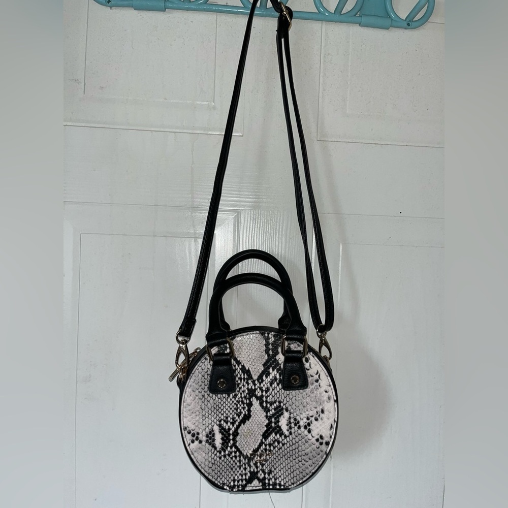 Dune Circle Crossbody bag